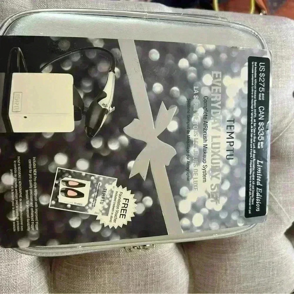 Temptu Airbrush make-up every day luxury set - Picture 2 of 4